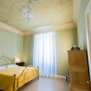 Flat Volturno- Florentine Neighbourhood Apartamento